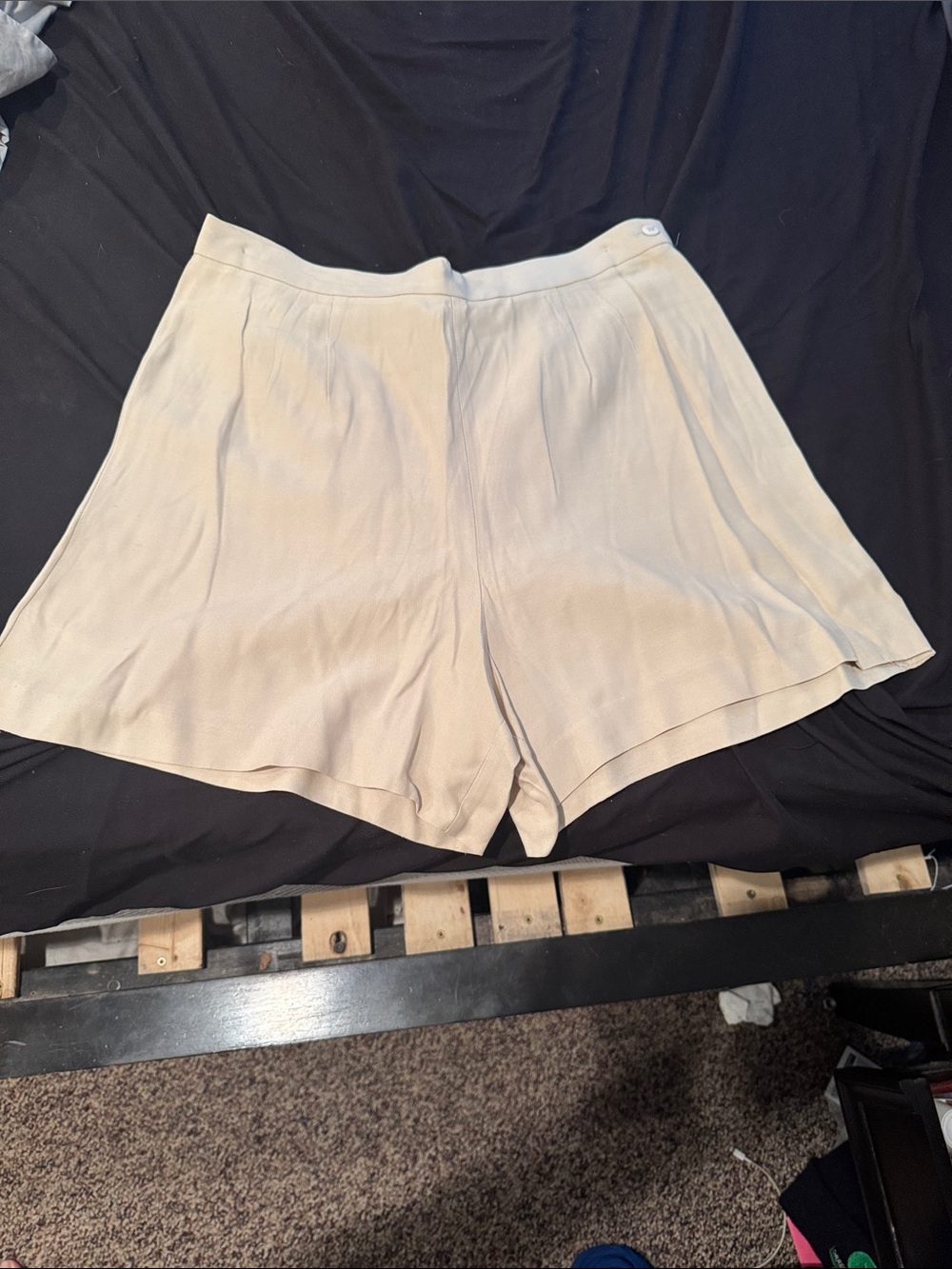 High-Waist Cream Women's Tailored Shorts